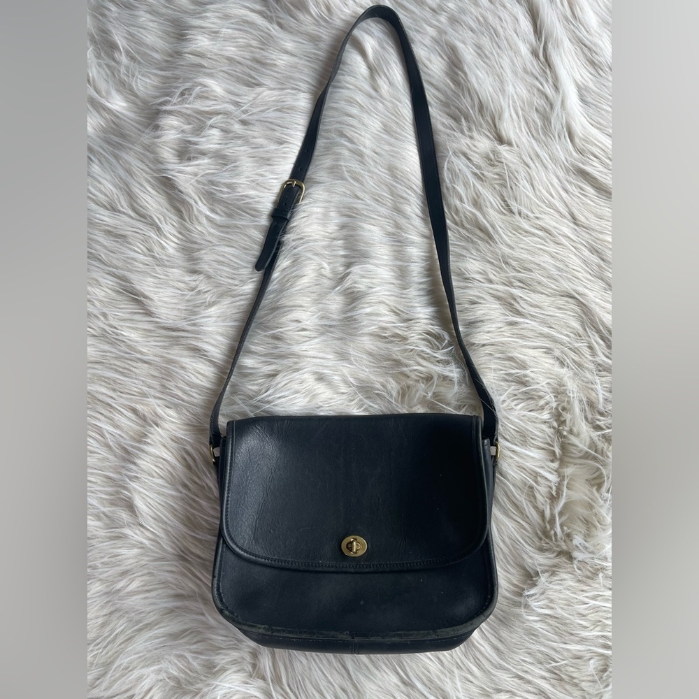 Vintage Coach 9790 Black Leather Crossbody City Bag Purse - Picture 3 of 10